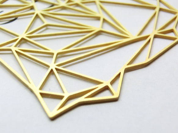 【1点】ポリゴンメッシュのようなジュエル型デコパーツ ステンレス製 ゴールド ワイヤーフレーム Stainless 4枚目の画像