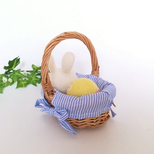 受注制作】イースターエッグ＆バニーちゃん（かご）♪羊毛フェルト
