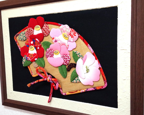 寒椿のちりめん押し絵フレーム大 早春の壁飾り タペストリー・壁掛け