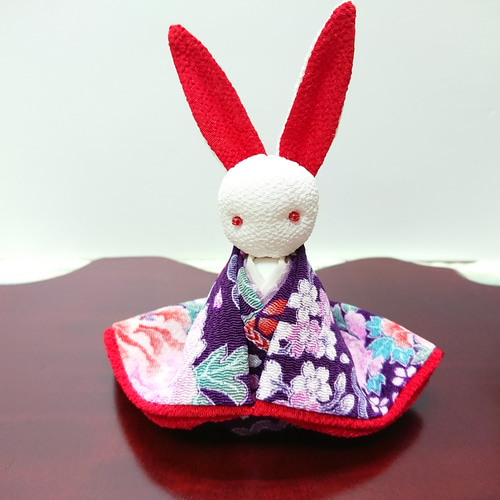うさぎの創作人形】 ちりめん細工 縮緬細工 和雑貨 うさぎの置物