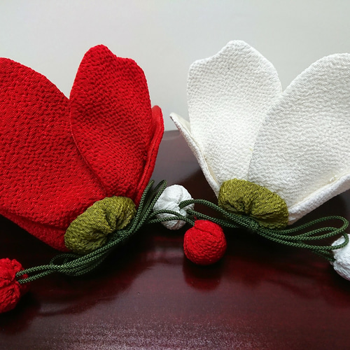 紅白椿 ちりめん細工 お正月飾り (受注製作) その他置物 夢さき 通販