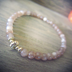 "Orange moon stone" Beads bracelet. 3枚目の画像