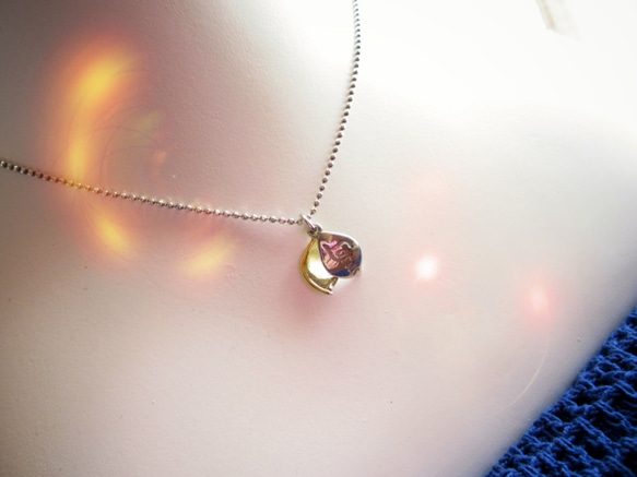 Petal Charm Pendant. ~ L.Custom Initial~ 3枚目の画像