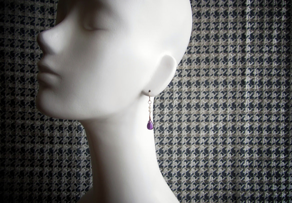 14k Gold Filled & Amethyst Pierce. 第4張的照片