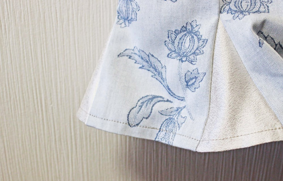 「スカートをはいたトート」　L　スカイブルー　水色×シルバー　花柄（SKT-21） 4枚目の画像