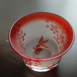 桜と金魚のぐいのみ 3枚目の画像