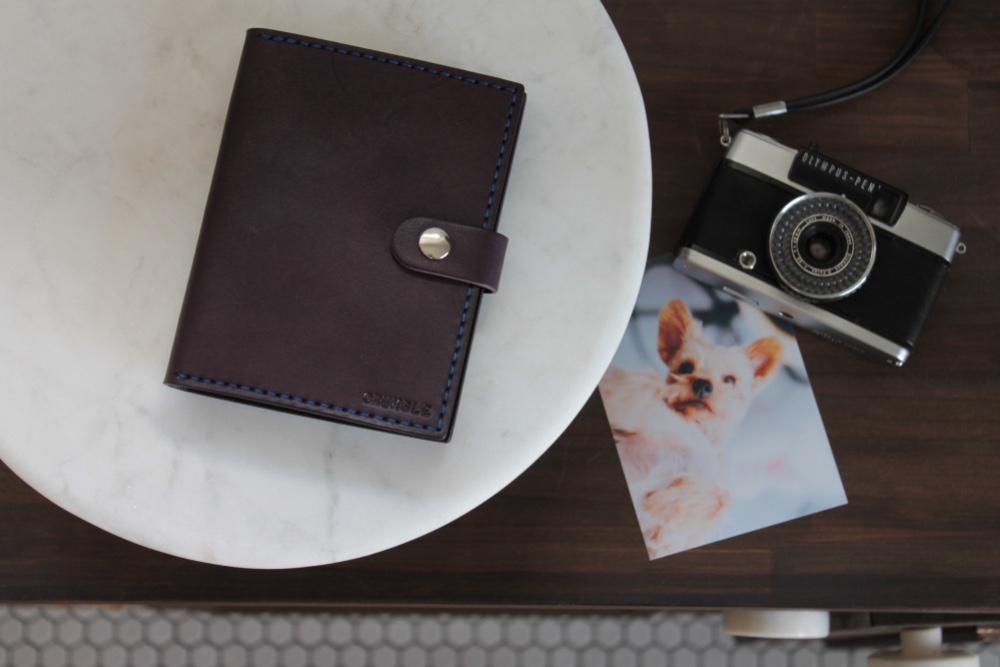 革のフォトフレーム(L判サイズ縦)