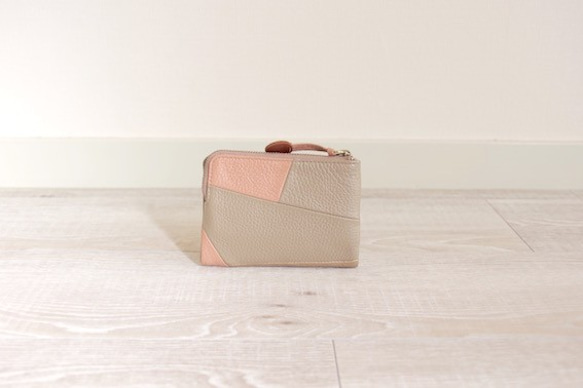 【空気の色 二つ折り財布／ピンク】軽くて薄くて小さいカバンにも入ります 4枚目の画像