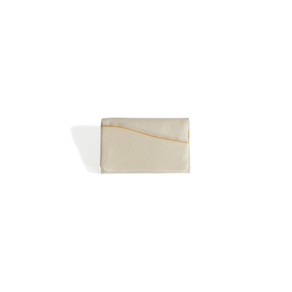 [促銷] [Bukuro NEW 卡包 / 白色] 附方便外袋的名片夾 第3張的照片