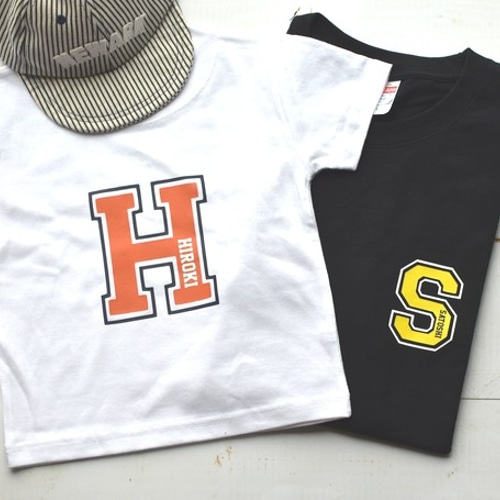 全8色☆イニシャルTシャツ☆A~Zまで☆お名前入り☆赤ちゃん～大人 