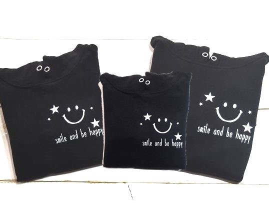 ３枚セット★スマイルパーカー★８０～ＸＸＬサイズまで☆名入れ出来ます☆家族でお揃いコーデ☆ギフトにも＾＾