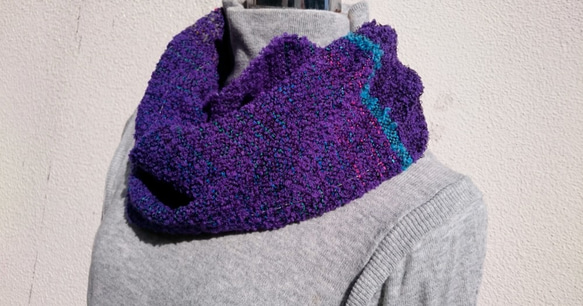 ☆男性へのクリスマスプレゼントにも☆ - Purple - 手織りパープル紫　ウールスヌード　マフラー 1枚目の画像