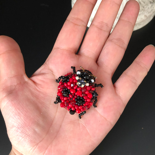 ビーズ刺繍イニシャルバックチャームA【受注販売】 その他