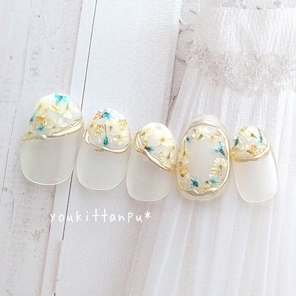 ブライダル ガラス細工の押し花ネイル＊ネイルチップ つけ爪 ウェディング 結婚式 白無垢 成人式 シンプル 春夏秋冬 短 5,235円