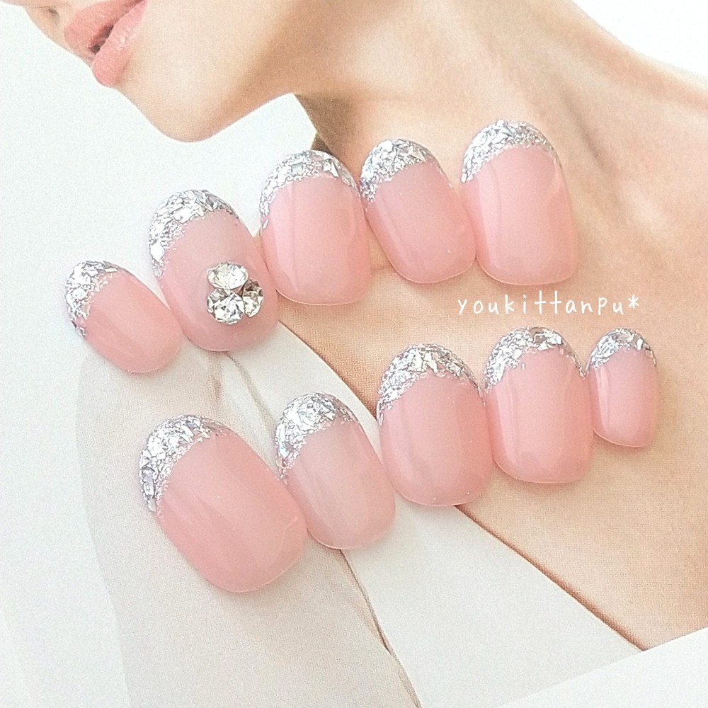 きらめく美爪フレンチ＊ネイルチップ つけ爪 結婚式 ブライダル ウェディング 白無垢 成人式 振袖 シンプル 短め 韓国