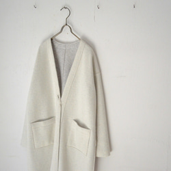 ラスト1点！＜SALE 50% OFF＞ウールのリバーシブルロングコーディガン (lighy gray & white) 2枚目の画像