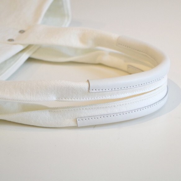 ＜再販＞ 倉敷帆布のトートバッグ　” Pure white ” Pure white EM blue／