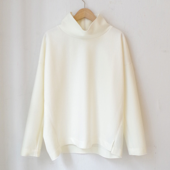 ◆售完◆壓縮羊毛平針織高領套衫（灰白色） 第2張的照片
