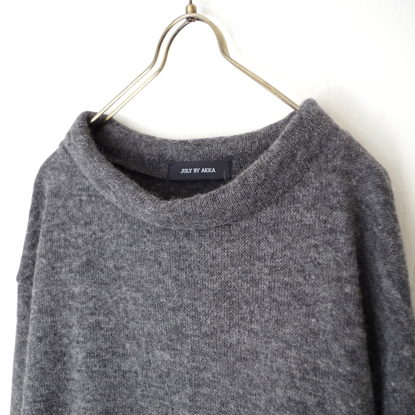 ◆SOLD OUT◆ アンゴラウール接結クルーネックプルオーバー(dark gray) 3枚目の画像