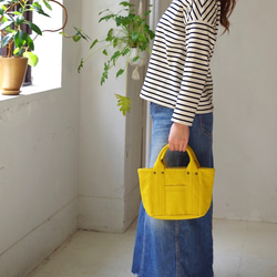 ＜生産終了 30%OFF!＞ 倉敷帆布のプチトート　”Mustard yellow” 2枚目の画像