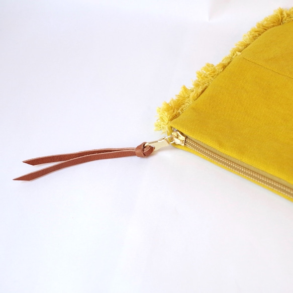 ラスト1点！★SALE 50%OFF★ iPad入る “MOF” 帆布フリンジポーチL “Mustard yellow” 3枚目の画像