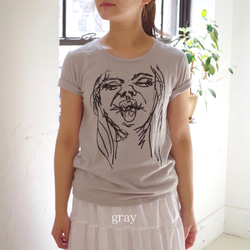 フェイスプリントTシャツ　 "FUNNY FACE" 1枚目の画像