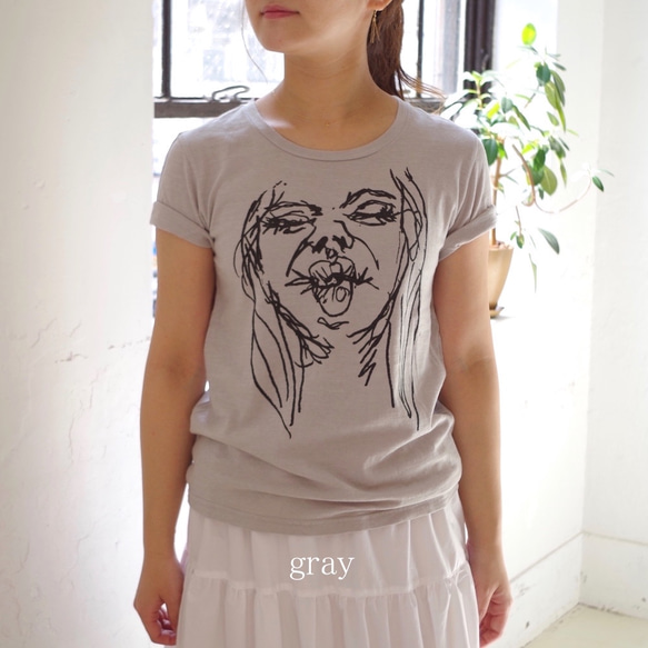 フェイスプリントTシャツ　 "FUNNY FACE" 1枚目の画像