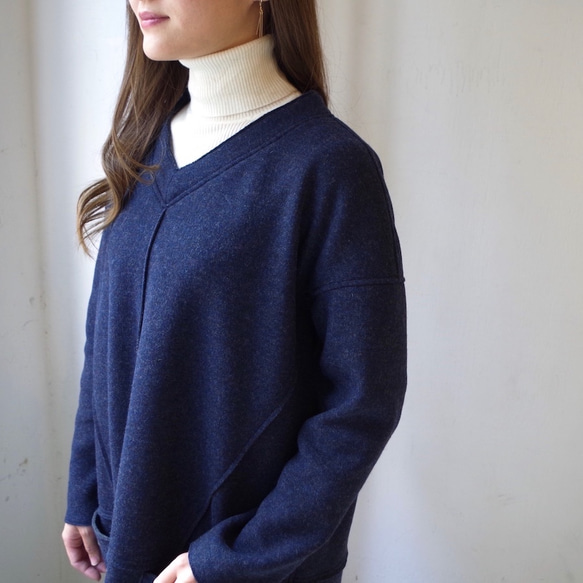 ＜S様 専用＞ Vネック ウールリバーシブルコクーンワンピース(navy & dark gray) 2枚目の画像