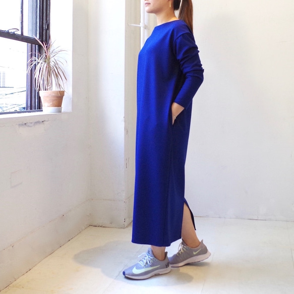 最後一個！ ★折扣50％★★壓縮羊毛（寶藍色）“ size2”的簡單長裙 第1張的照片