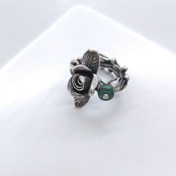【獨一商品】戒指。925玫瑰花瓣*綠松石純銀戒指 第3張的照片