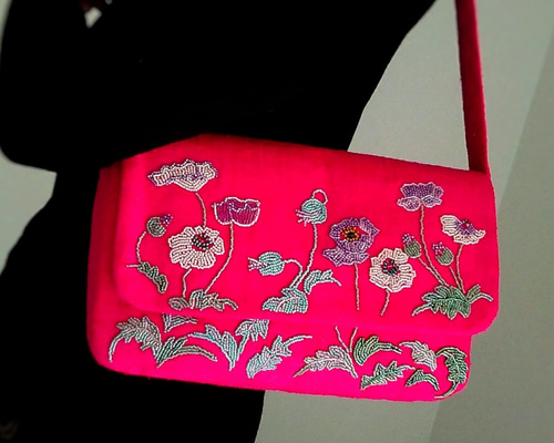 美品　ビーズバッグ　手刺繍 花　カラフル　鮮やか　和装 ビーズバッグ ハンドバッグ がま口 ビーズ刺繍 花柄 カラフル