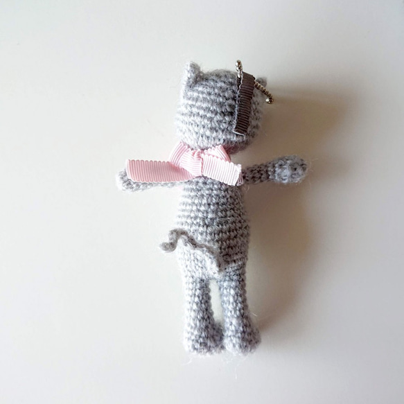 猫好きさんへ届けたい ♥ 猫の編みぐるみバックチャーム　N　おしゃれキャット 6枚目の画像