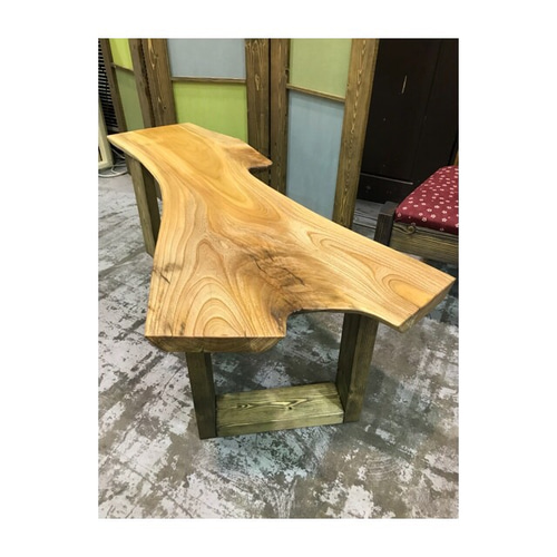 売り切り値下げ！ケヤキの耳付き無垢材を使用したコーヒーテーブル