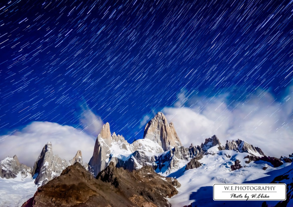 【送料無料】A4～A0版アート絶景写真「アルゼンチン - フィッツロイ山の星空」 1枚目の画像