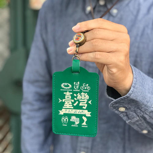 ソニーエンジェル 台湾 ファミリーマート パスケース IDカード入れ