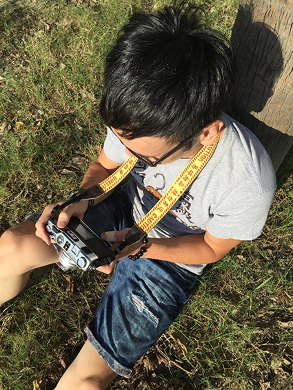 相機背帶 Camera Strap - 易碎物品 第3張的照片