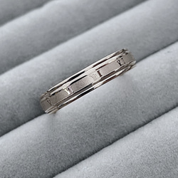 レディースローマ字リング ピンキーリング  ステンレスリング ステンレス指輪 金属アレルギー対応 4枚目の画像