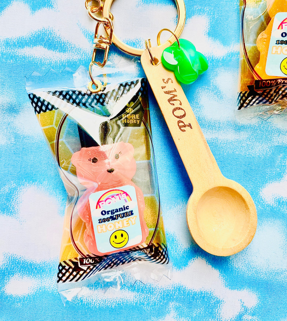 Honey Bear　Bottle & Wood spoon Bag's charm(Pink) 1枚目の画像