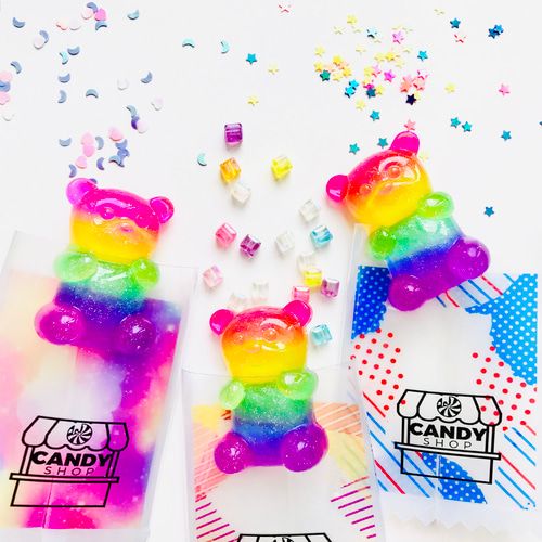 レインボーグミのショルダー　中① ハンドメイド レッドストライプ)レインボーベアグミパッケージキーホルダー【creema