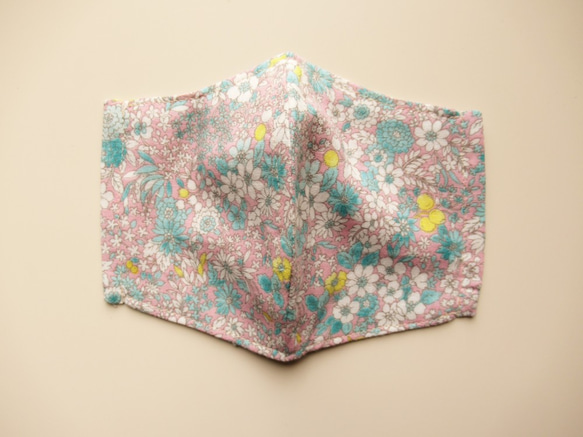 【裏地も可愛い】大人用　ポケット付き　国産　ダブルガーゼ　立体マスク　フラワープリント　小花柄　ピンク 2枚目の画像