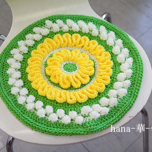 受注生産】まあるいお花の円座クッション クッション・クッション