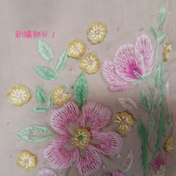 手刺繍の・・・色で遊ぶ・・・春真っ盛り・・・刺繍の手提げで・・・ 3枚目の画像