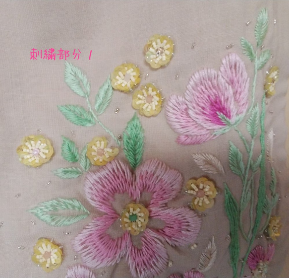 手刺繍の・・・色で遊ぶ・・・春真っ盛り・・・刺繍の手提げで・・・ 3枚目の画像