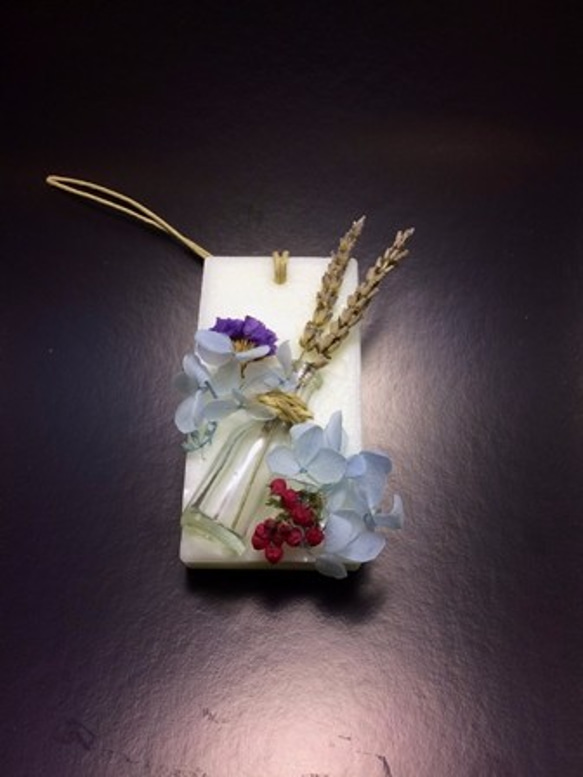 クリス・ローズ&lt;&lt; &gt;&gt;南フランスラベンダーの香りの家族のレンガの家は、結婚式の贈り物小片ました 1枚目の画像