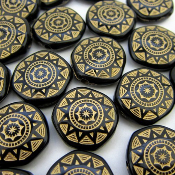 アンティークデザイン Black Acrylic Beads 【Gold SUN】10個 3枚目の画像