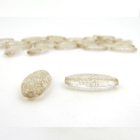 アンティークデザイン Clear Acrylic Beads 【Oval sea of clouds】10個 3枚目の画像