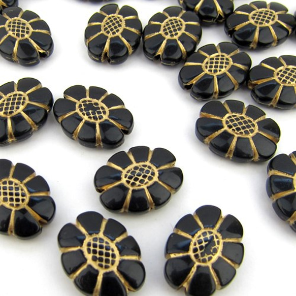 アンティークデザイン Black Acrylic Beads 【Gold flower】20個 2枚目の画像