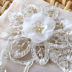 【For Ruka】ウェディンググローブ<Flower Embroidery  > 3枚目の画像