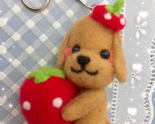 c.alystegia | . いちご大福🍓 . . . 小トトロのいちご大福