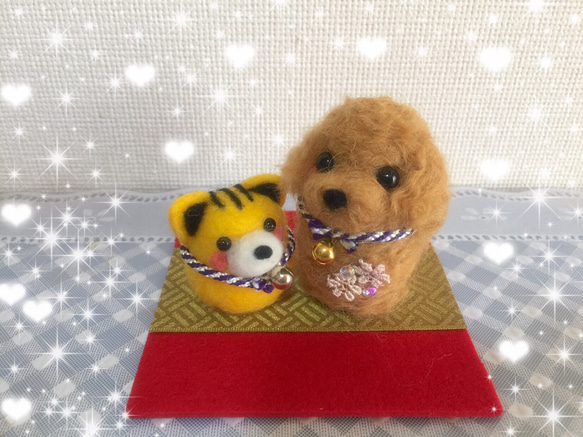 お正月にトイプードルちゃんの飾り物✨ 羊毛フェルト くみ 通販 